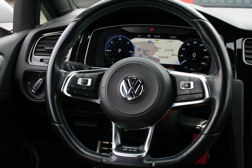 Volkswagen Golf 1.4 tsi phev gte