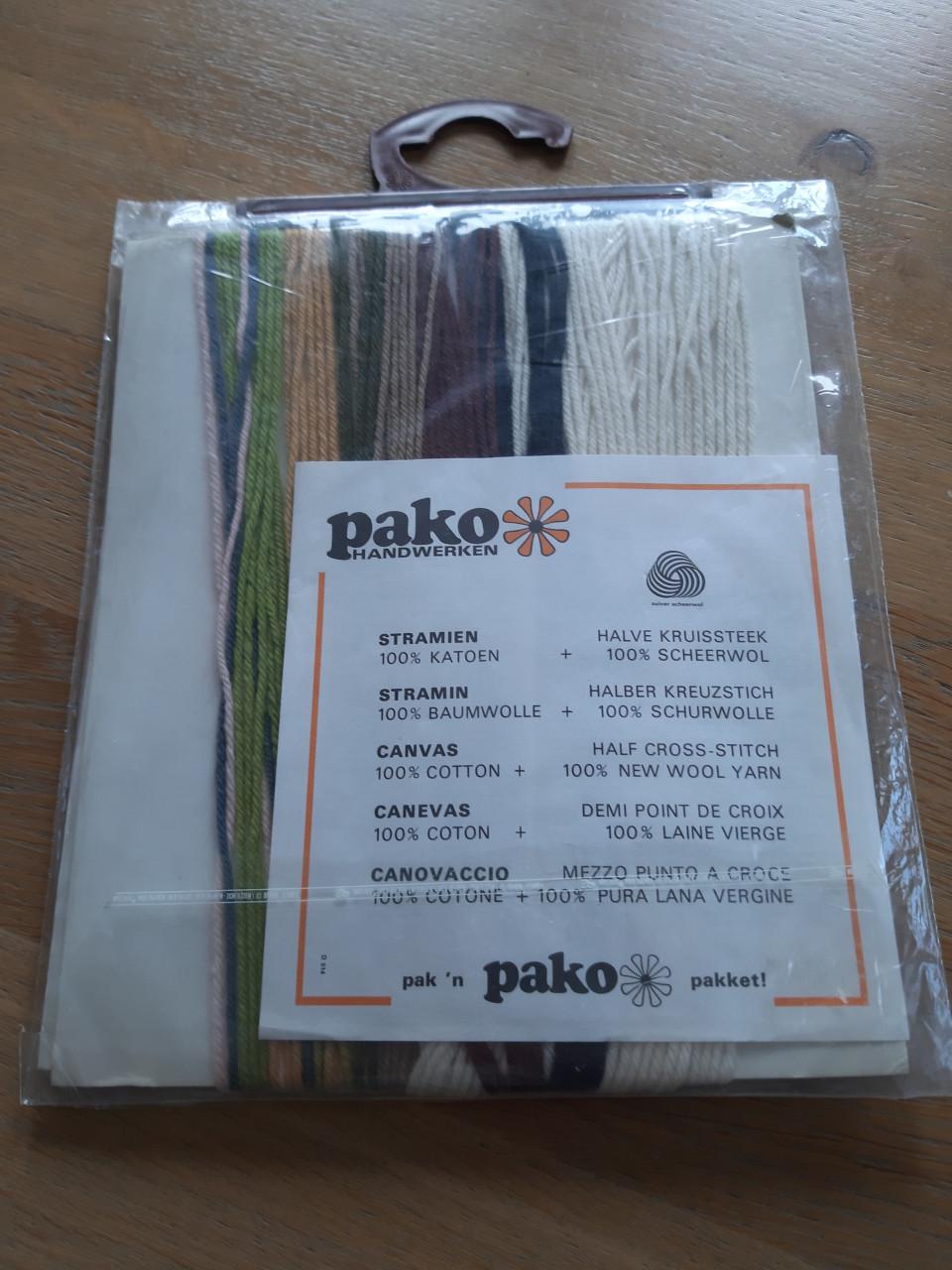 Pako borduurpakket herdershond
