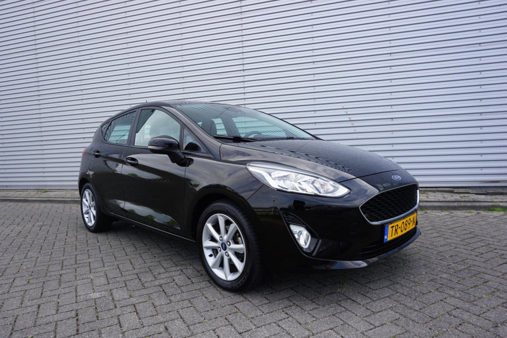 Ford Fiesta 1.1 trend / 1e eigenaar / airco / navi / lane ass. / cruise / p