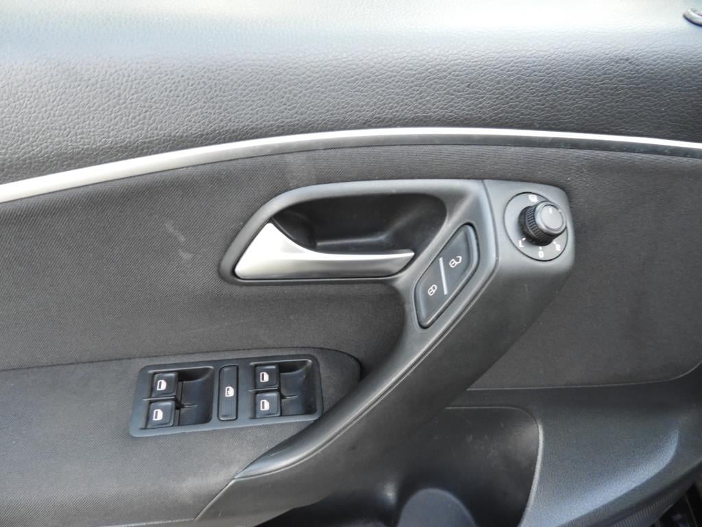 Volkswagen Polo 1.2 tsi highline nap apple carplay