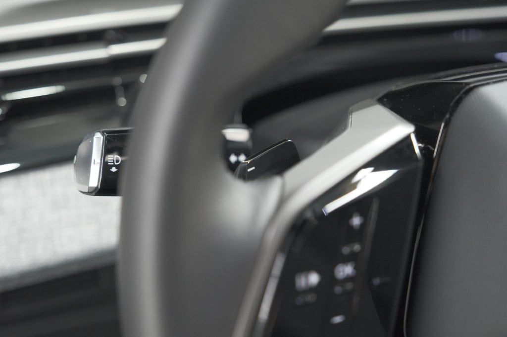 Peugeot 3008 hybrid 136 e-dsc6 allure | camera | apple carplay | parkeersen