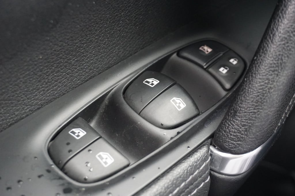 Nissan Qashqai 1.3 dig-t tekna climate / cruise / navi / camera / stoelverw