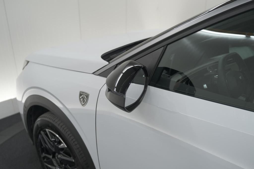 Peugeot 3008 1.2 hybrid 145 gt | camera | adaptieve cruise control | elektr