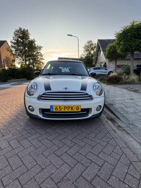 Mini Cooper 2011 (10 years edition)