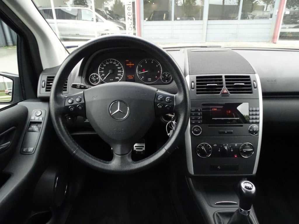 Mercedes-Benz A-Klasse 170 avantgarde
