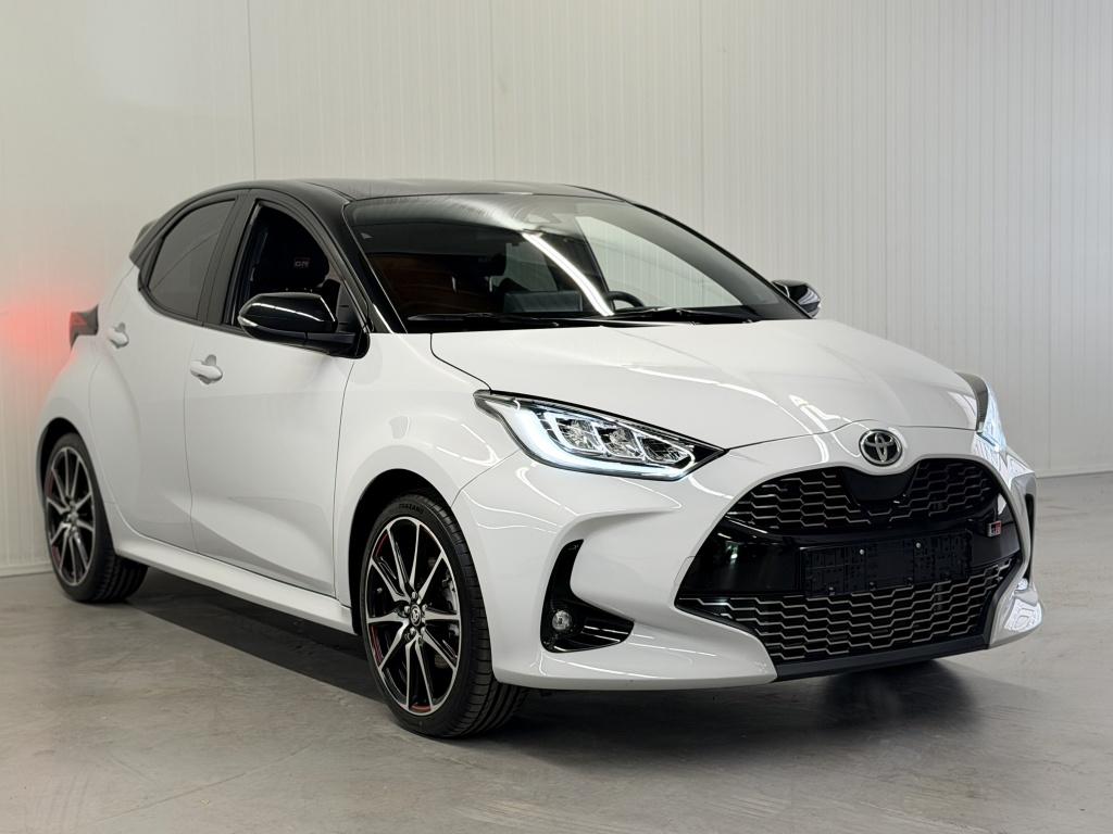 Toyota Yaris 1.5 hybrid gr sport