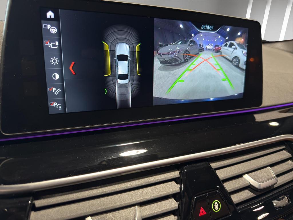 BMW 5 Serie 530 e iperformance | leder | sportstoelen | sfeer | camera | pa