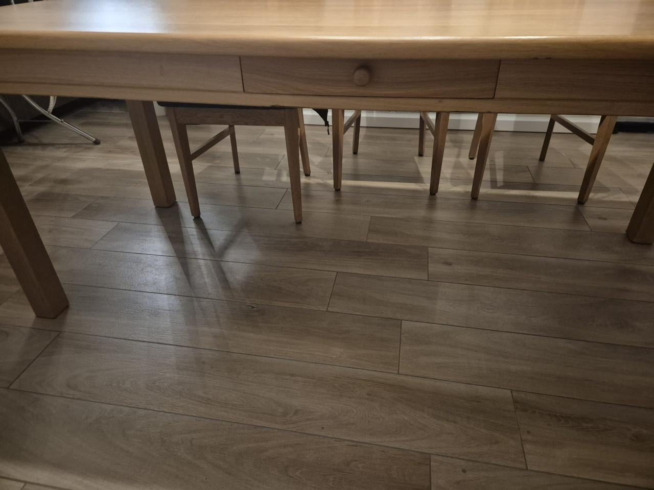 Licht eiken eettafel