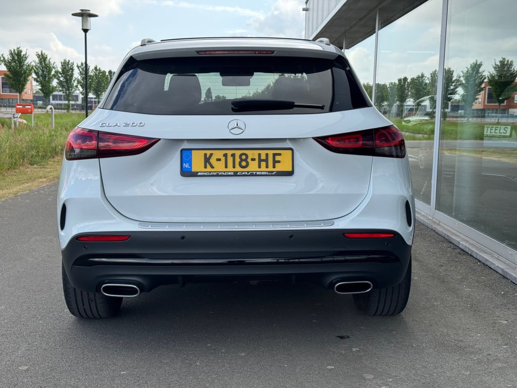 Mercedes-Benz Gla-klasse 200 business solution amg automaat /wegklapbare tr