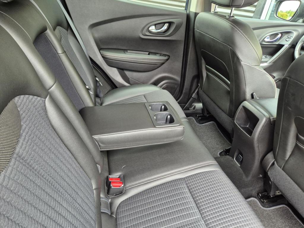 Renault Kadjar tce 130 bose camera + p-sensoren, dode hoek bewaking, bose a