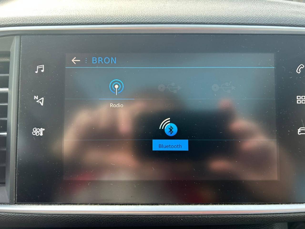 Peugeot 308 SW 1.2 PureTech Allure Automaat/Camera/Navi/Carplay//Pano