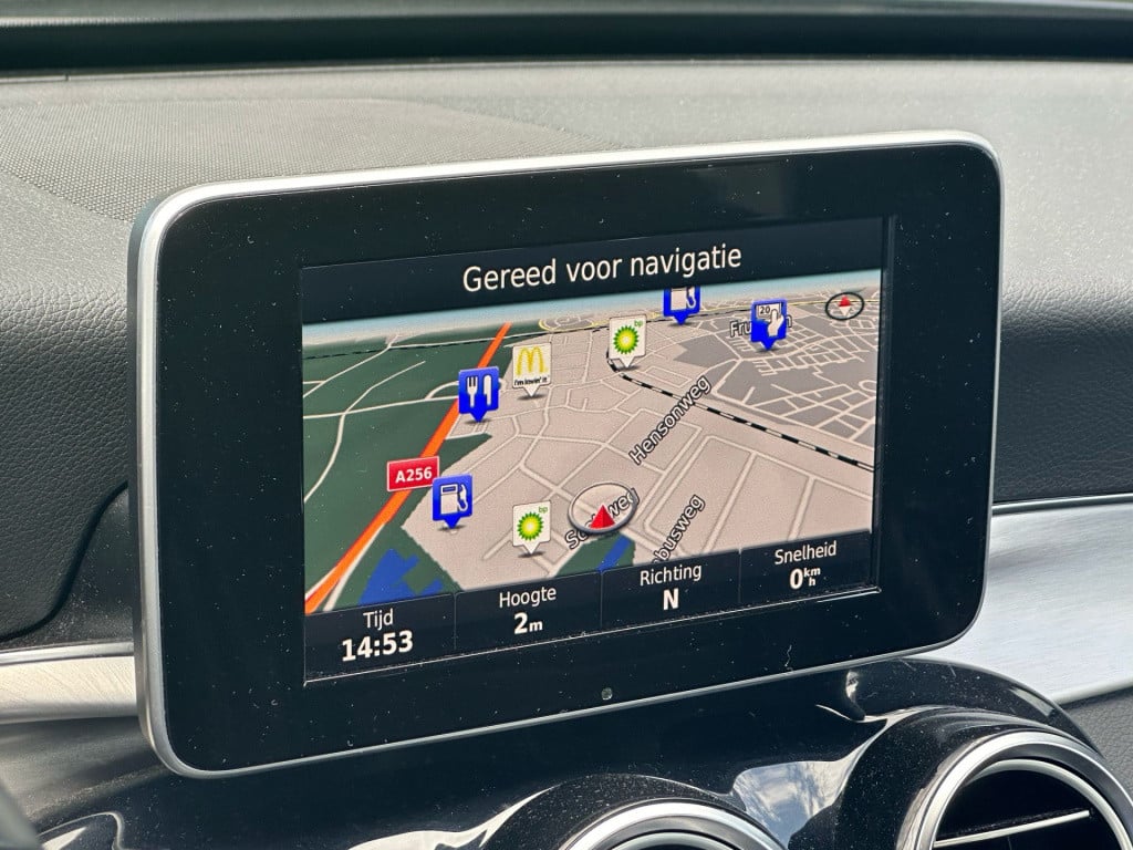 Mercedes-Benz C-Klasse 180 amg sport edition l trekhaak l stoelverwarming l