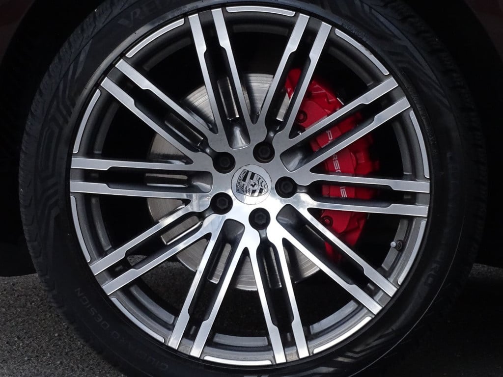 Porsche Macan 3.6 turbo 400pk | luchtvering | pano | 21" | stoelventilatie-