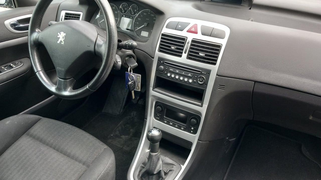 Peugeot 307 1.6 16v SW station 2006 airco 153.000km  pano apk 2026 !!