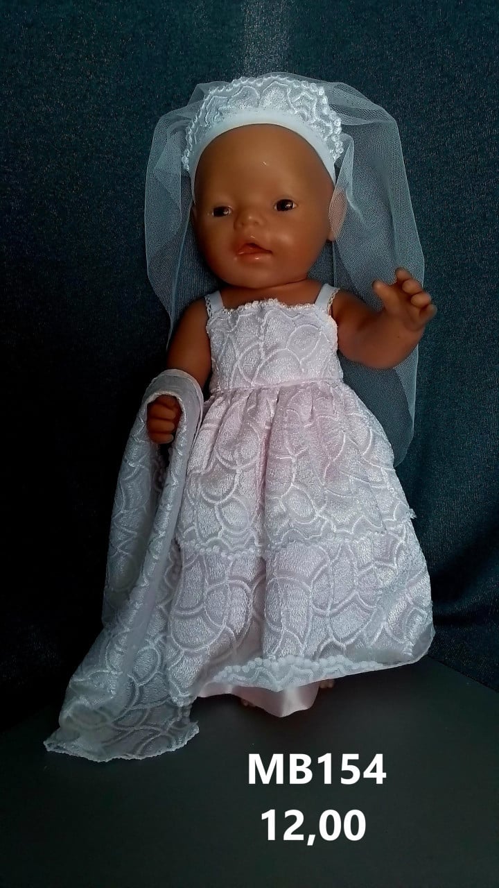 Baby born / babyborn bruidsjurk. Opbrengst KiKa. Poppenkleertjes.