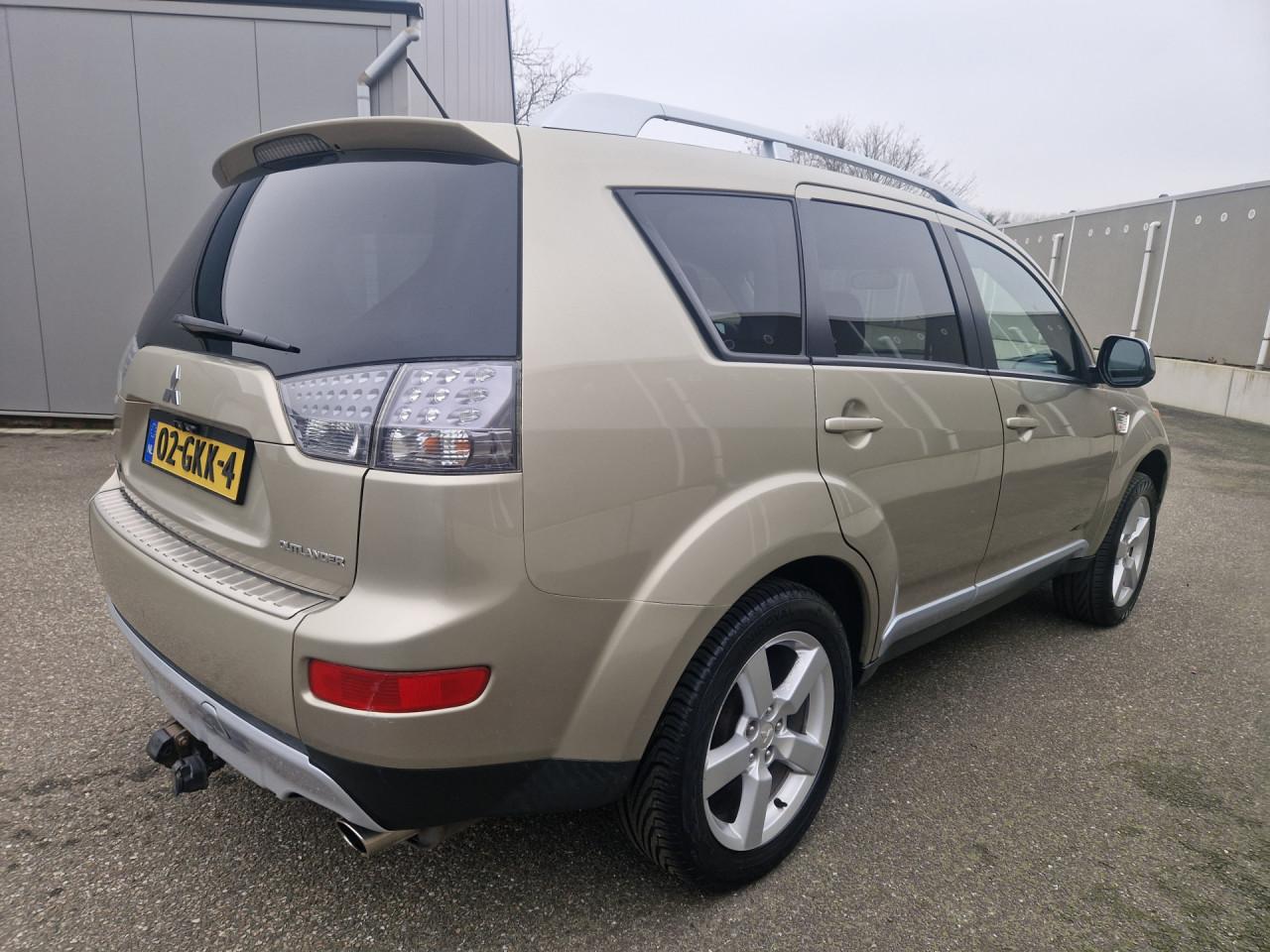 Mitsubishi Outlander 2.4 Intro Edition 2WD