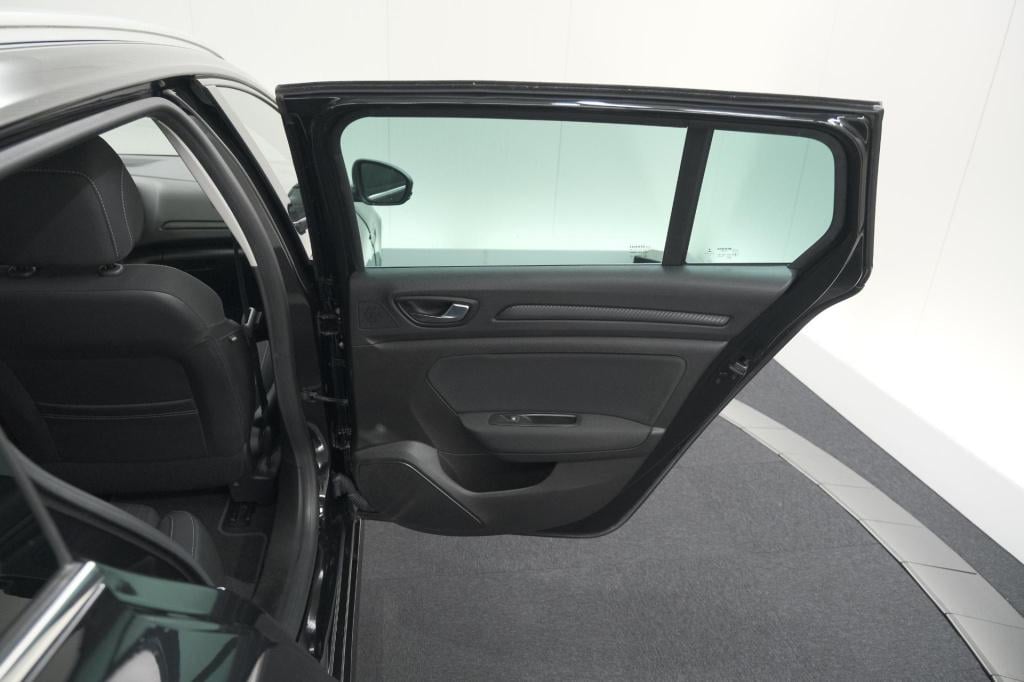 Renault Megane tce 110 limited | apple carplay | parkeersensoren | cruise c