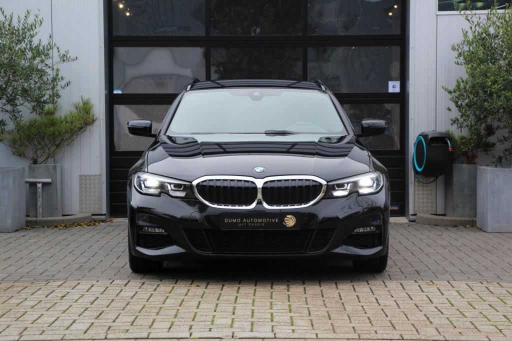 BMW 3-serie touring 330i m-sport - leder - 360 camera - head up - led - vir