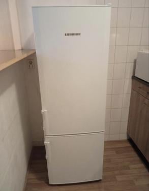 Liebherr A++ koel vries combinatie koelkast vriezer 161x55x60 cm.