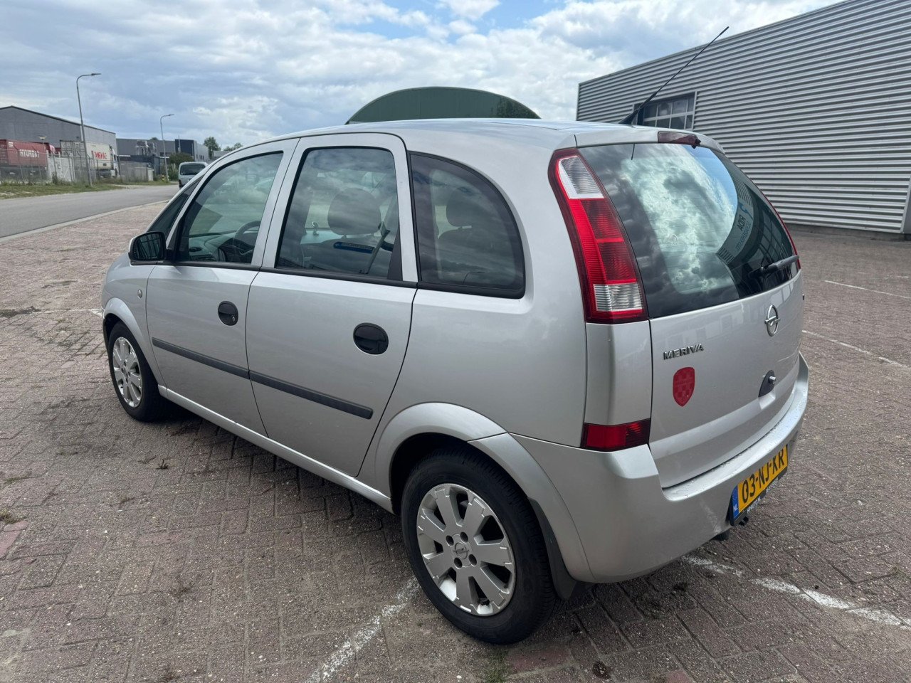 Opel meriva 1.6 bj 2004 1450 euro