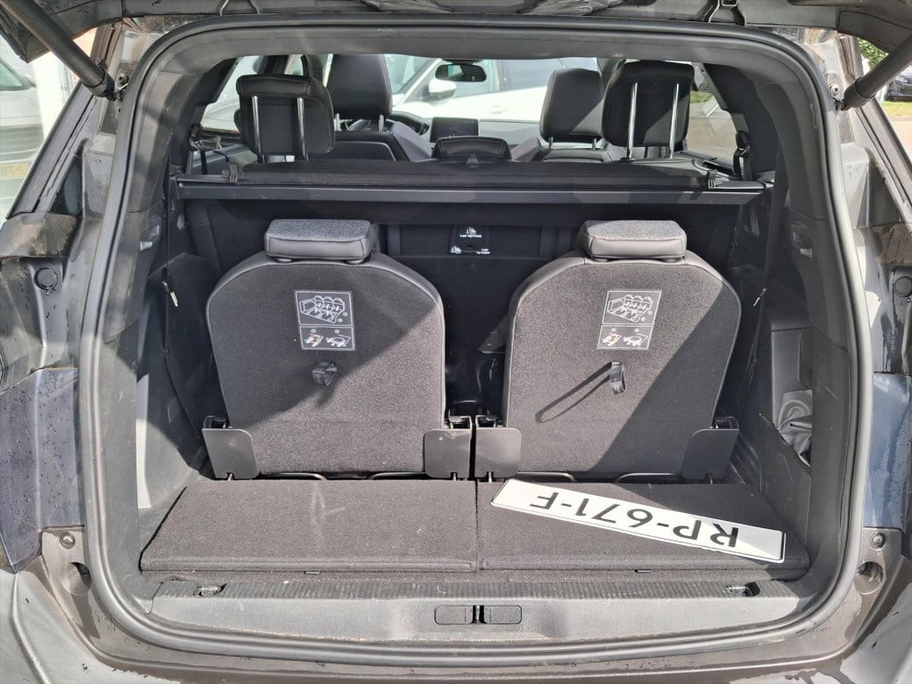 Peugeot 5008 1.2 pt 130pk s&s gt-line 7p navigatie | trekhaak | apple carpl