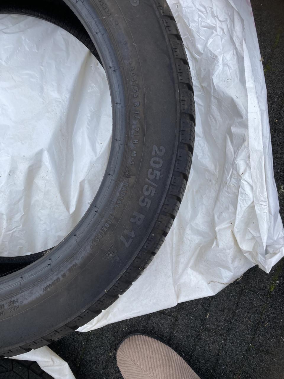 2 winterbanden 205/55/R17