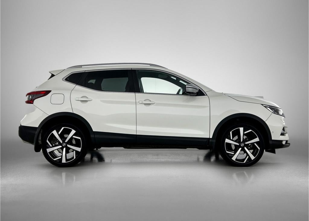 Nissan Qashqai 1.3 dig-t tekna +
