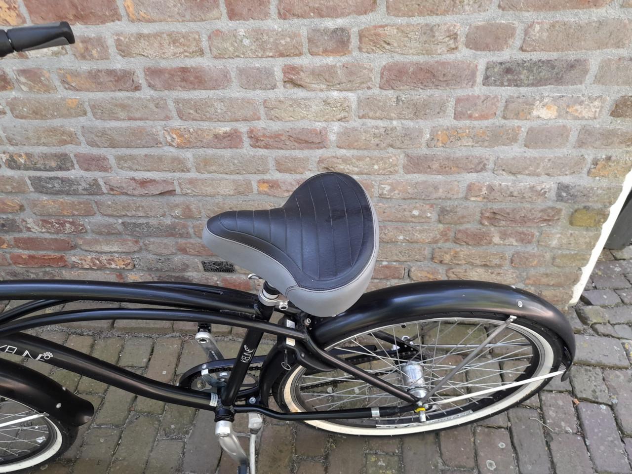 Beach cruizer  met 3 versnellingen (in goede nette staat )
