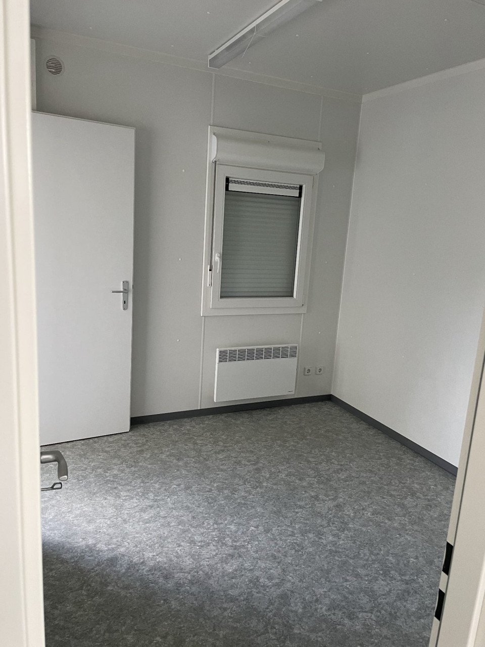 Woonunit / tijdelijke woning / kantoorunit 12x6m te huur