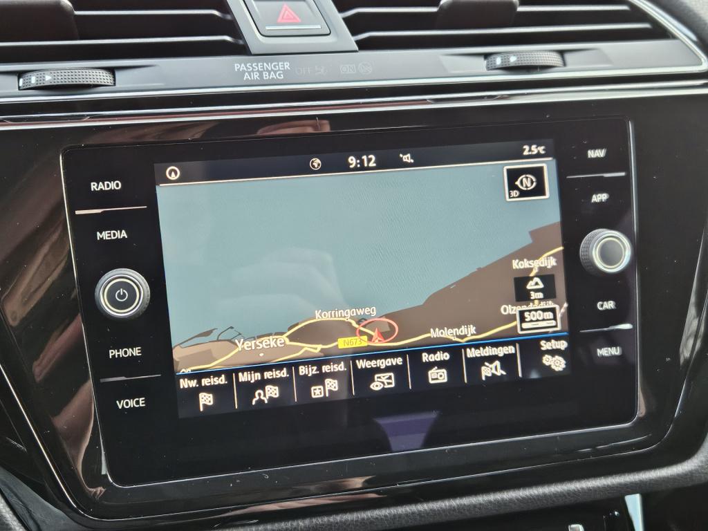 Volkswagen Touran 1.2 tsi highline business r-line 7-pers. | acc | camera