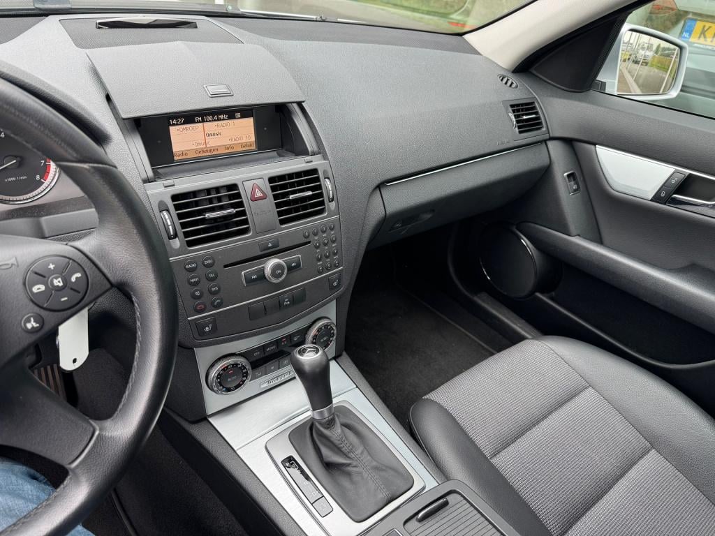 Mercedes-Benz C-Klasse 180 cgi blueefficiency avantgarde automaat