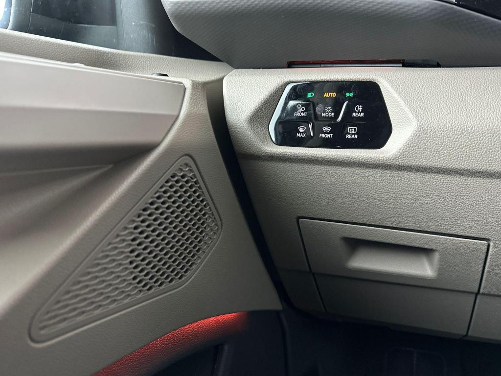 Volkswagen Multivan bedrijfswagens 1.5 ehybrid l2 bulli edition 4motion 180