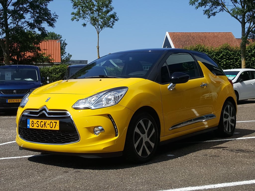 Citroen DS3 1.2 vti 82pk so chic navigatie | cruise & climate control | par