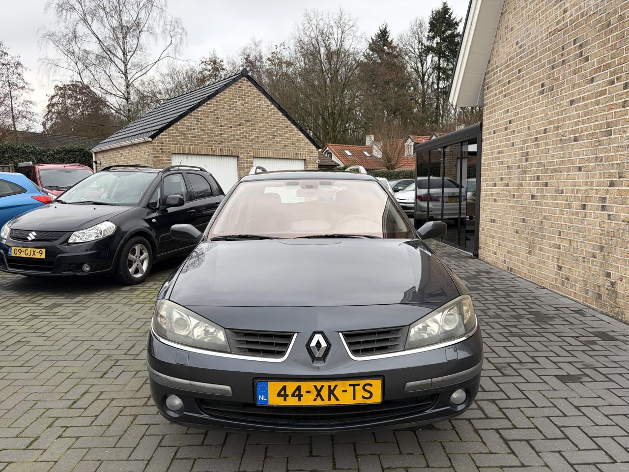 Renault Laguna Grand Tour 2.0-16V Tech Line Airco KEYLESS PANODAK