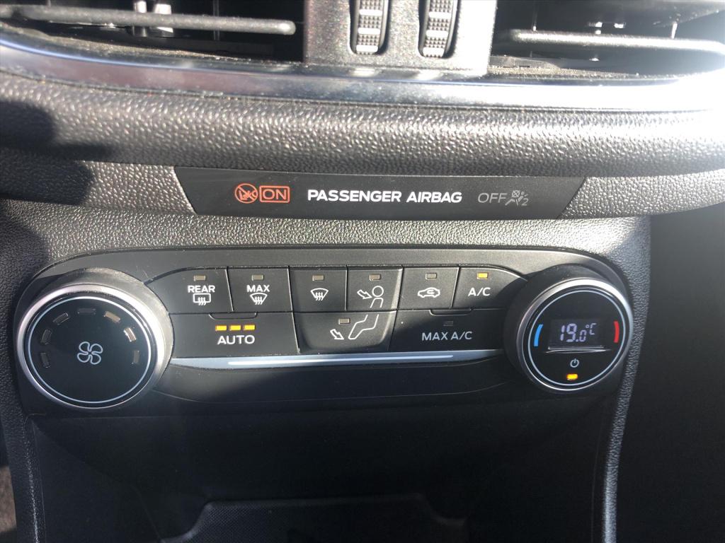 Ford Fiesta 1.0 ecoboost 100pk 5d titanium , trekhaak