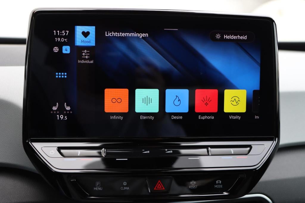 Volkswagen Id.3 pro 58 kwh | soh 94,9% |