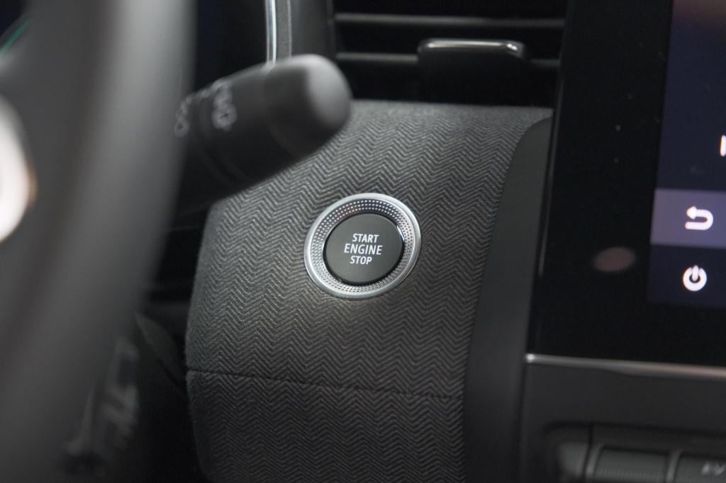 Renault Clio 1.6 e-tech full hybrid 145 techno | 360 camera | adaptieve cru