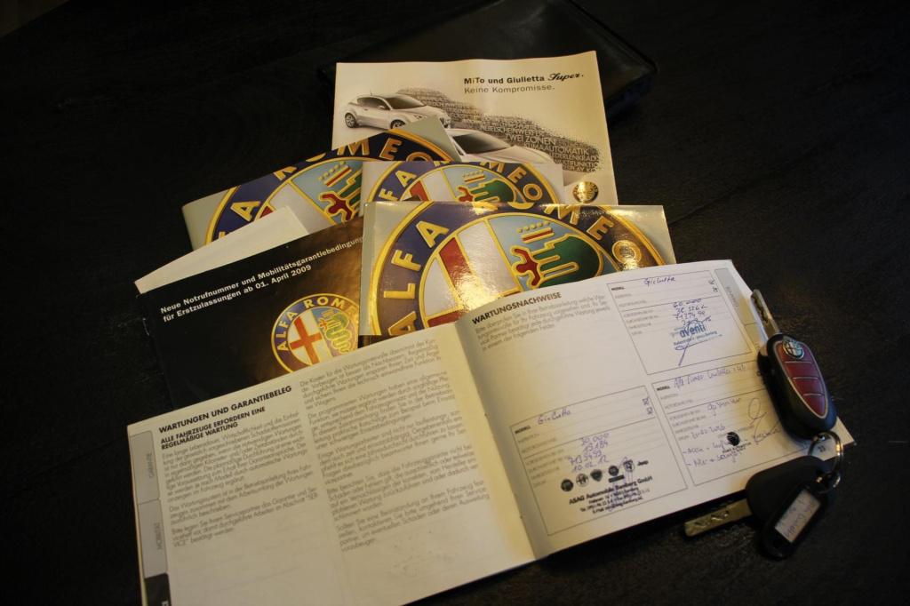 Alfa Romeo Giulietta 1.4 turbo super- sportiva - leer/alcantara - stoelverw