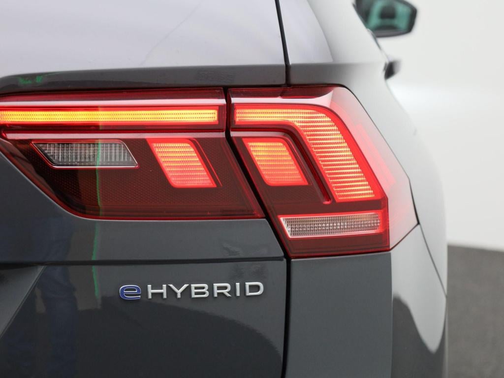 Volkswagen Tiguan 1.4 ehybrid dsg life | automaat | trekhaak | dab | virtua