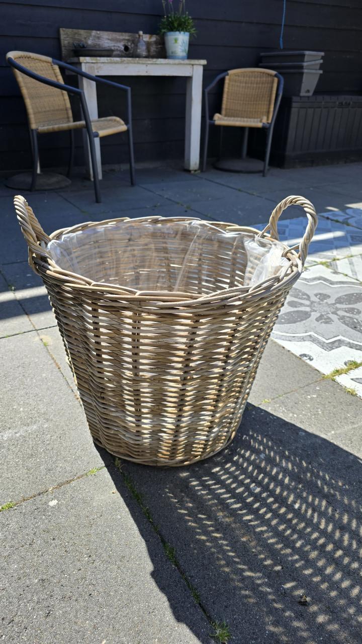Grote rotan (rieten) mand 50cm