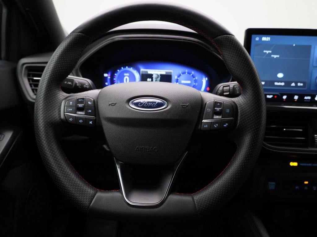 Ford Focus wagon 1.0 ecoboost st line x business | climate control | adapti
