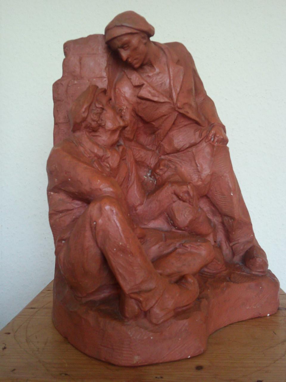WERKLUI IN TERRA COTTA KLEUR, GESIGNEERD