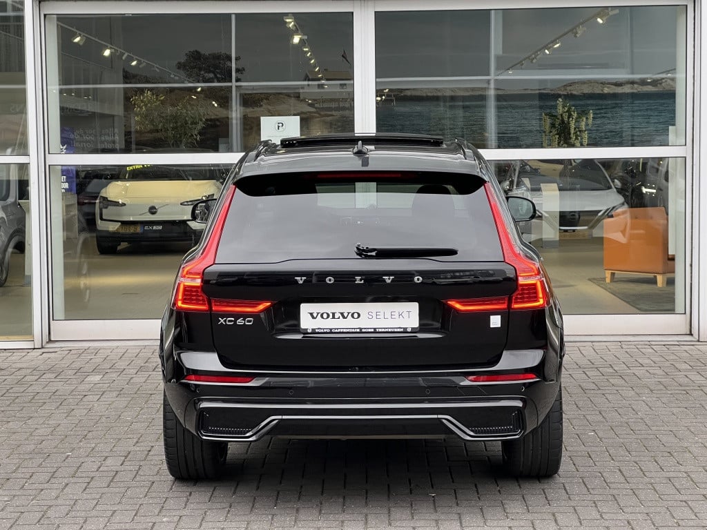 Volvo XC60 t8 405pk polestar engineered| b&w sound| panodak| facelift| adap