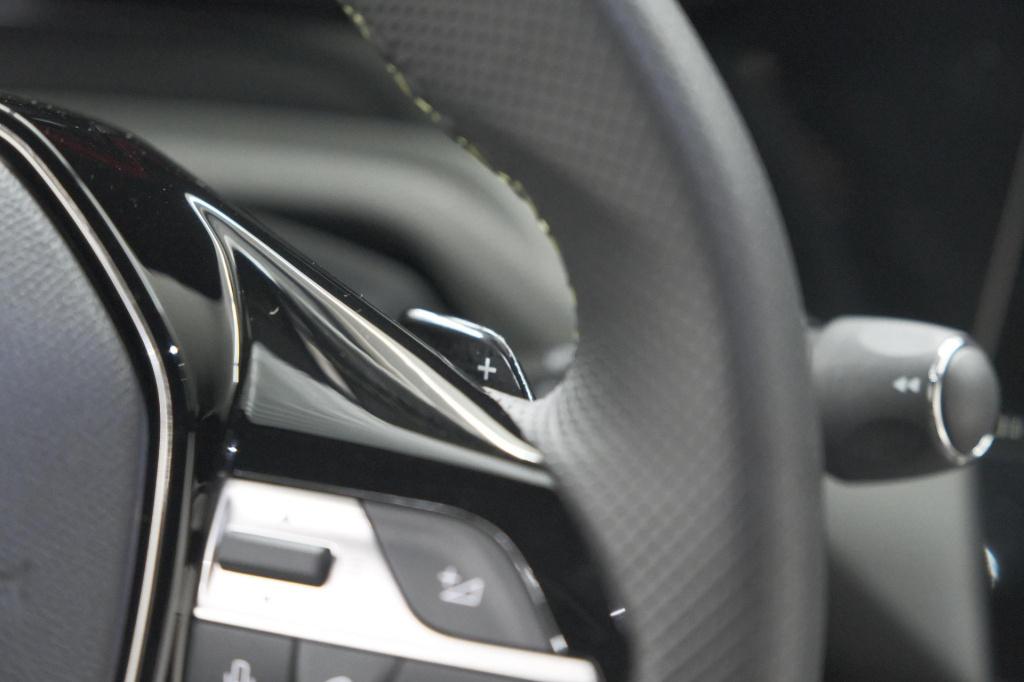 Peugeot 408 1.2 hybrid 136 e-dcs6 gt | 360 camera | adaptieve cruise contro