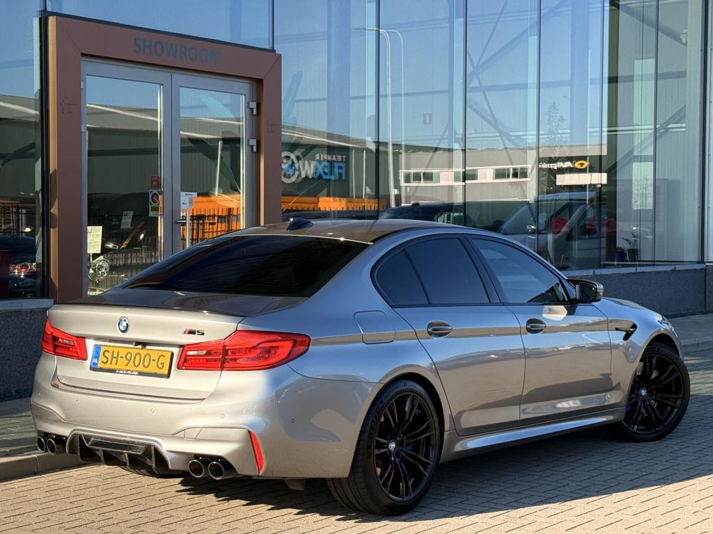 BMW M5 5-serie | b&w | head-up | memory | carbon | 360 | rear entertainment