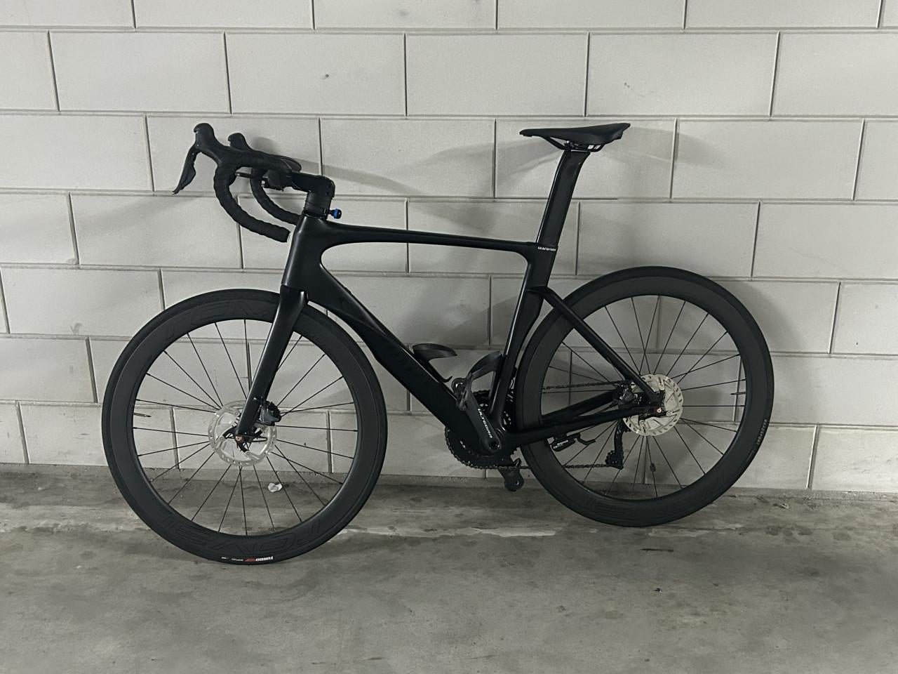 Racefiets  GERESERVEERD