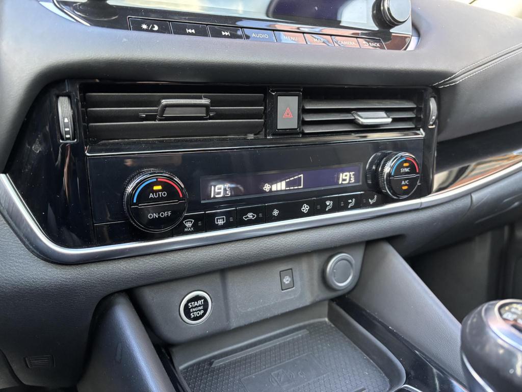 Nissan Qashqai 1.3 mhev premiere edition