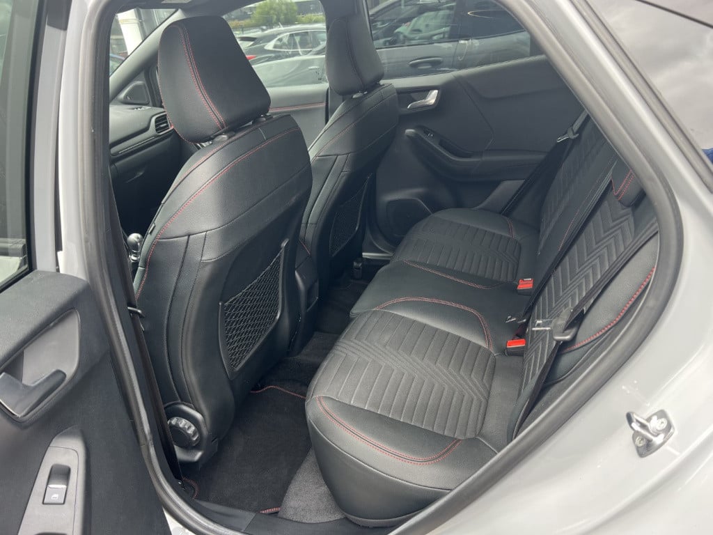 Ford Puma 1.0i ecoboost hybrid 155pk st-line x , winterpack , b&o audio , ,