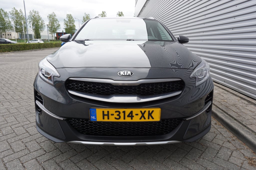 Kia Xceed 1.0 t-gdi dynamicline climate / navi / camera / cruise / lane ass