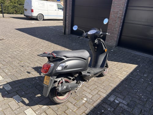 Sym Fiddle 2 45km scooter